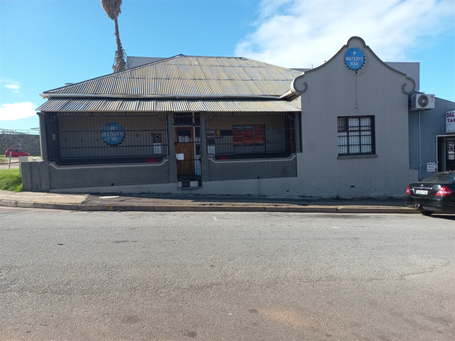 Commercial Property for Sale in Uitenhage Central Eastern Cape